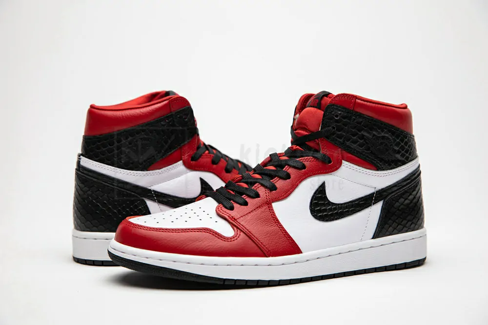 wmns air jordan 1 retro high og