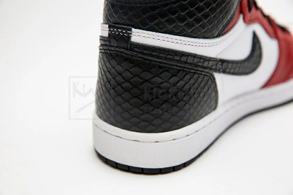 wmns air jordan 1 retro high og