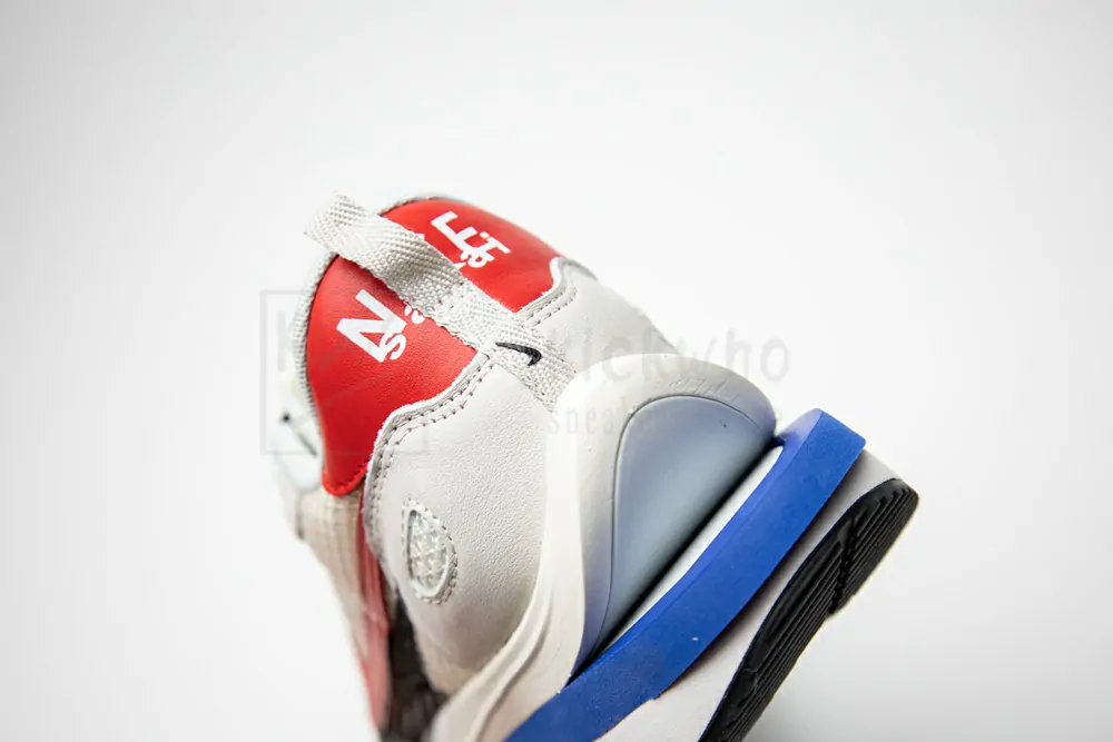 sacai x vaporwaffle