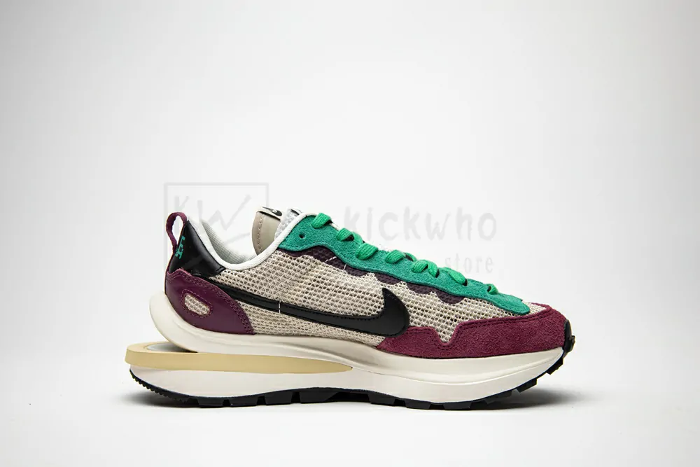 sacai x vaporwaffle sp