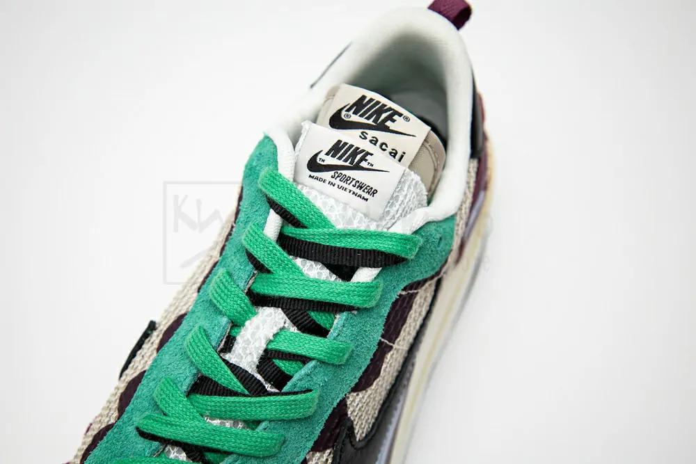 sacai x vaporwaffle sp