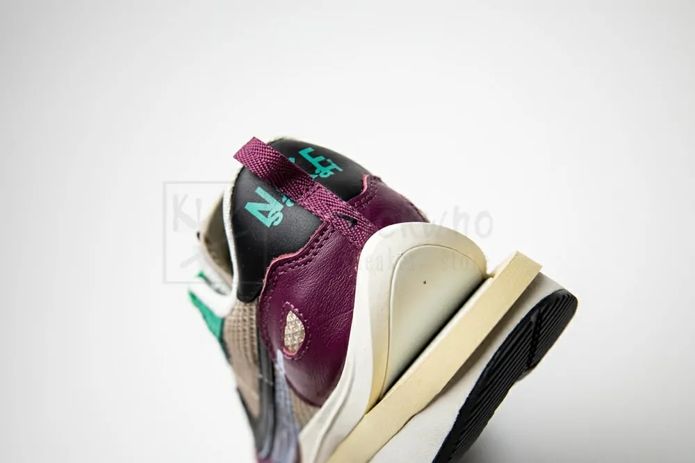 sacai x vaporwaffle sp