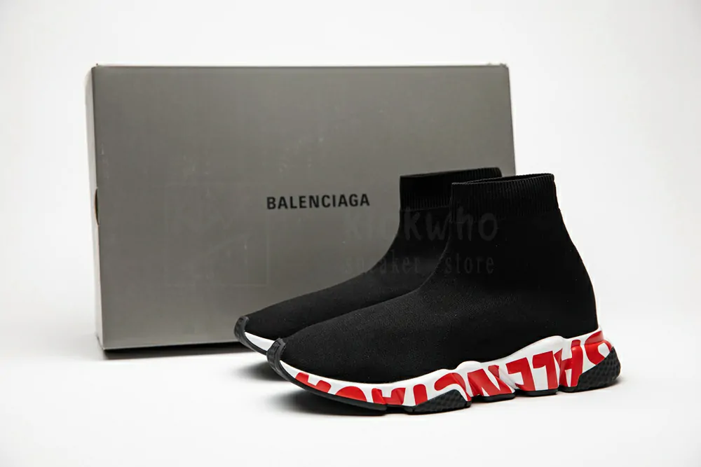 Ba*len*cia*ga graffiti speed red sole