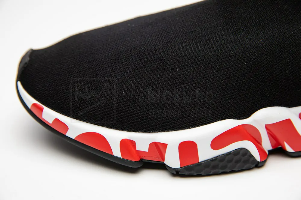 Ba*len*cia*ga graffiti speed red sole