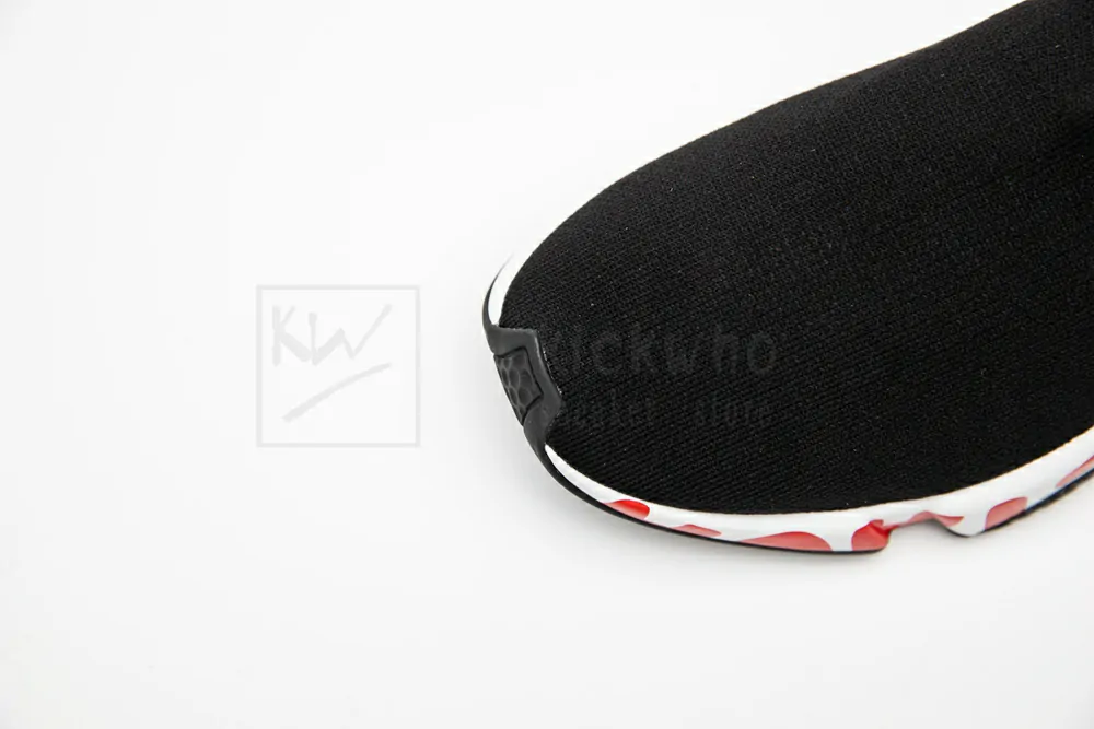 Ba*len*cia*ga graffiti speed red sole