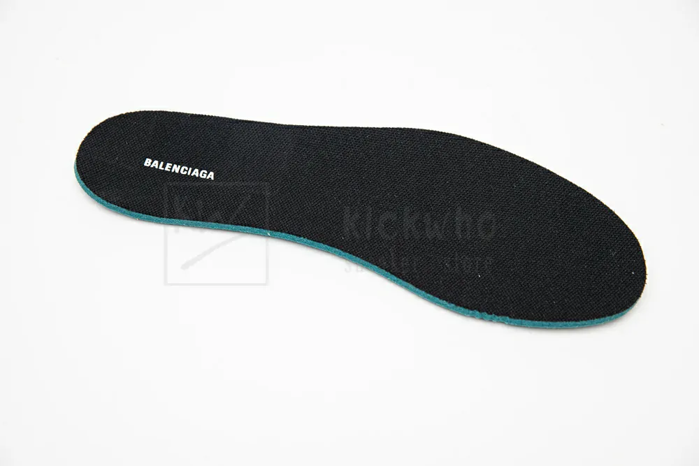 Ba*len*cia*ga graffiti speed red sole