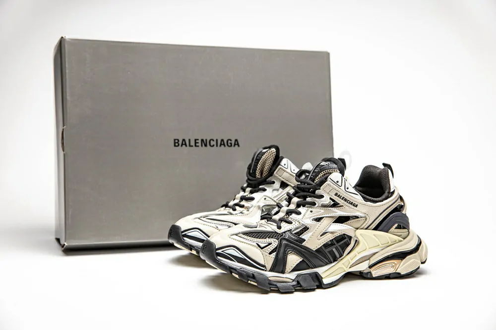 Ba*len*cia*ga track.2 trainer