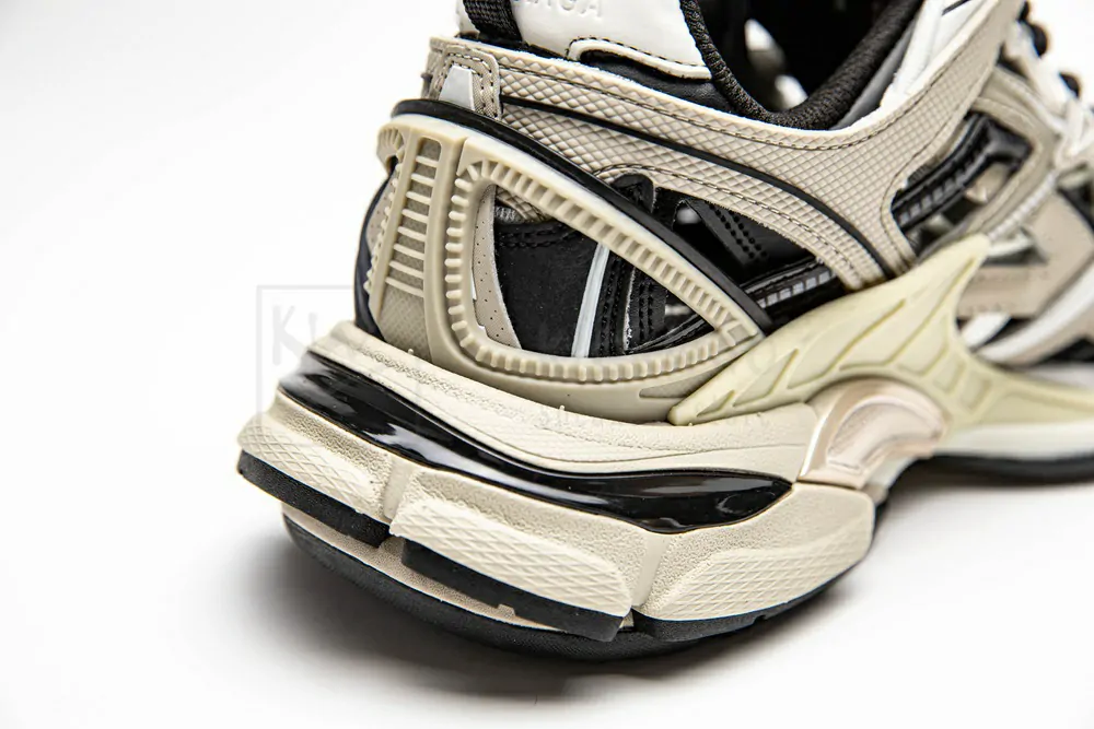 Ba*len*cia*ga track.2 trainer