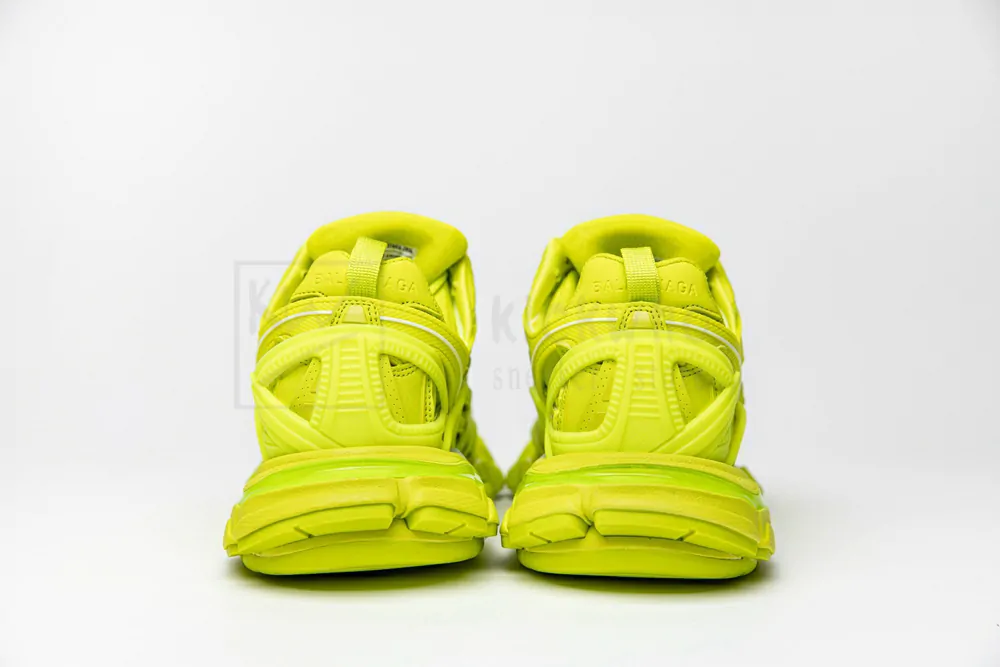 Ba*len*cia*ga wmns track.2 trainer yellow