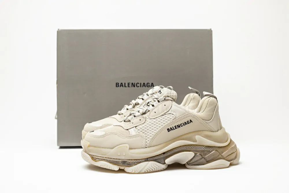 Ba*len*cia*ga triple s trainer