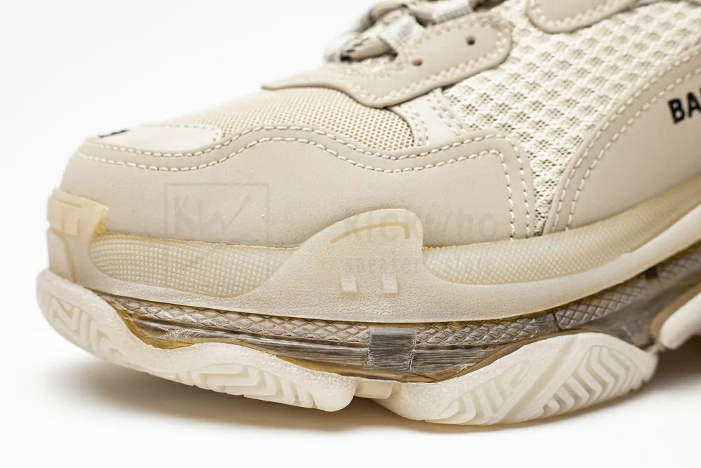 Ba*len*cia*ga triple s trainer