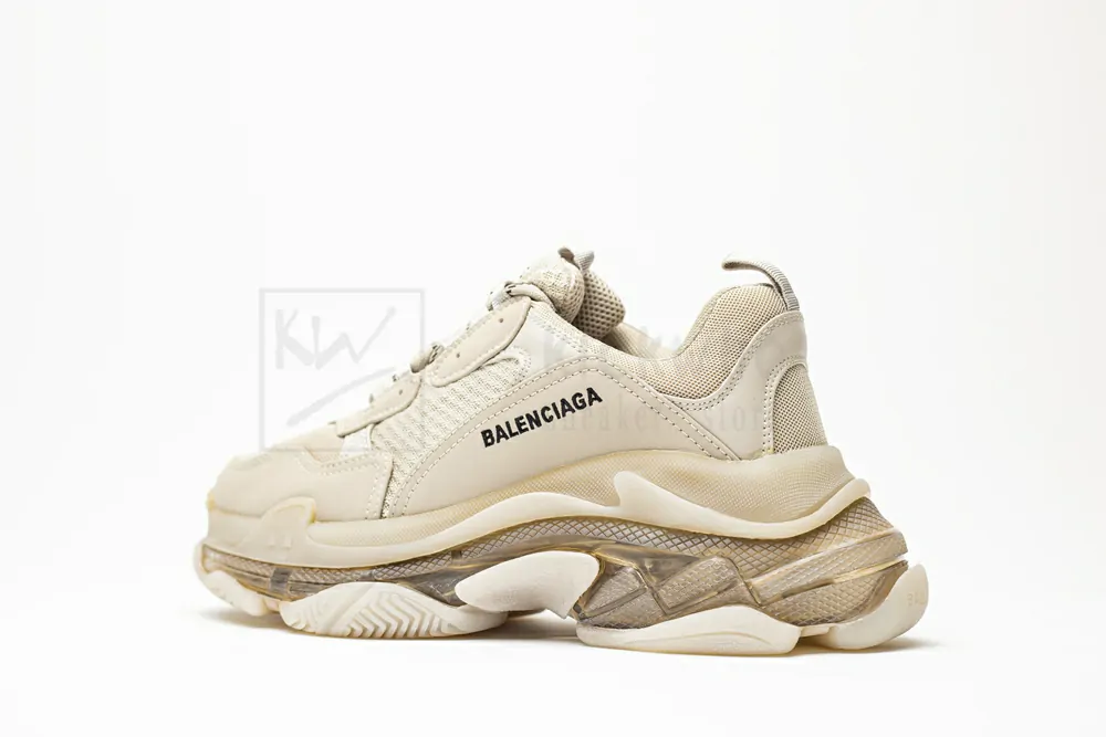 Ba*len*cia*ga triple s trainer