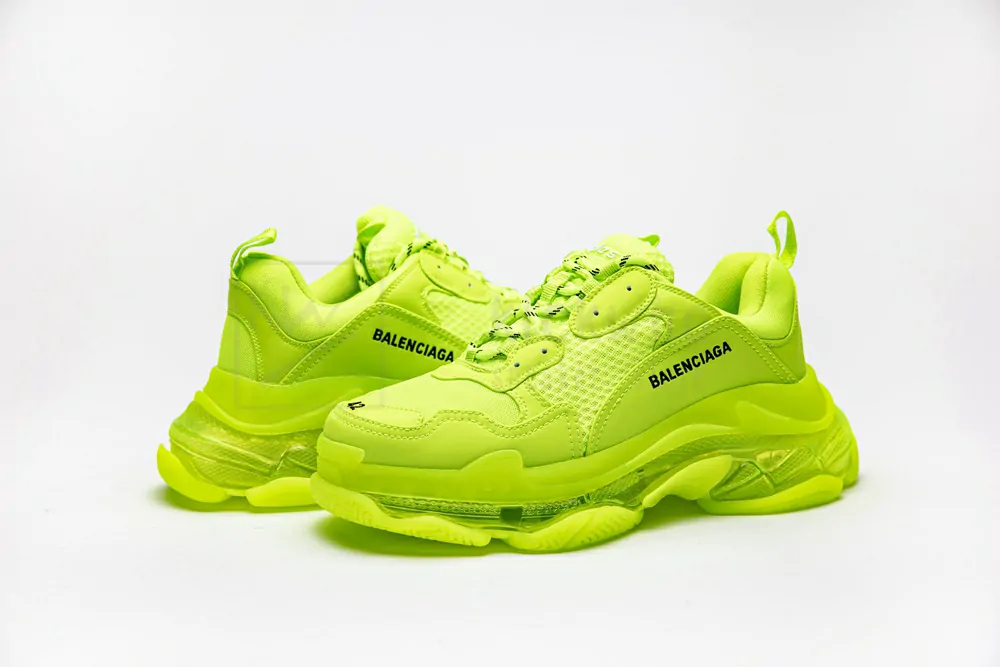 Ba*len*cia*ga triple s trainer