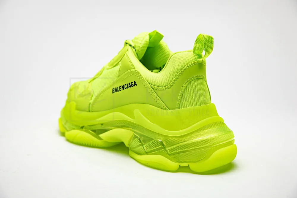Ba*len*cia*ga triple s trainer