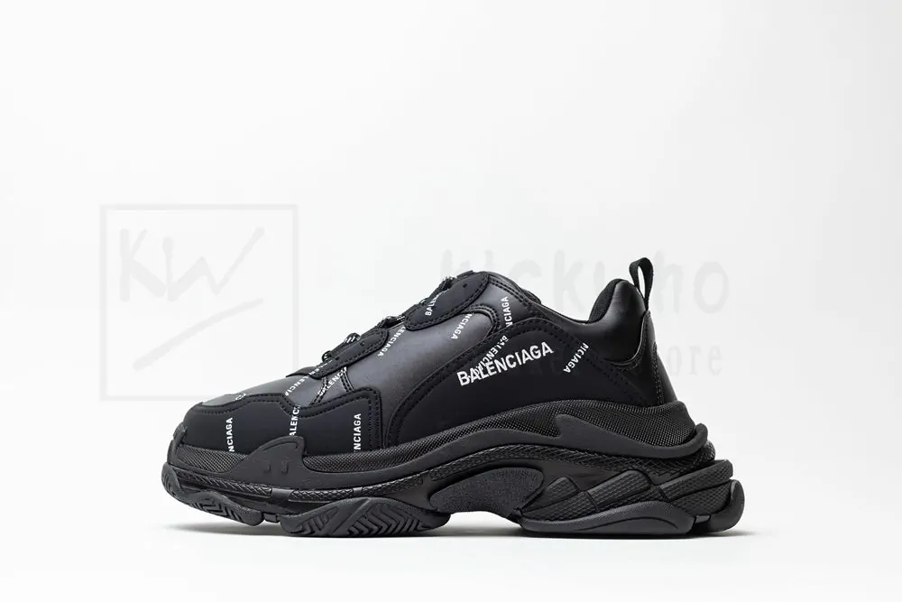 Ba*len*cia*ga triple s trainer