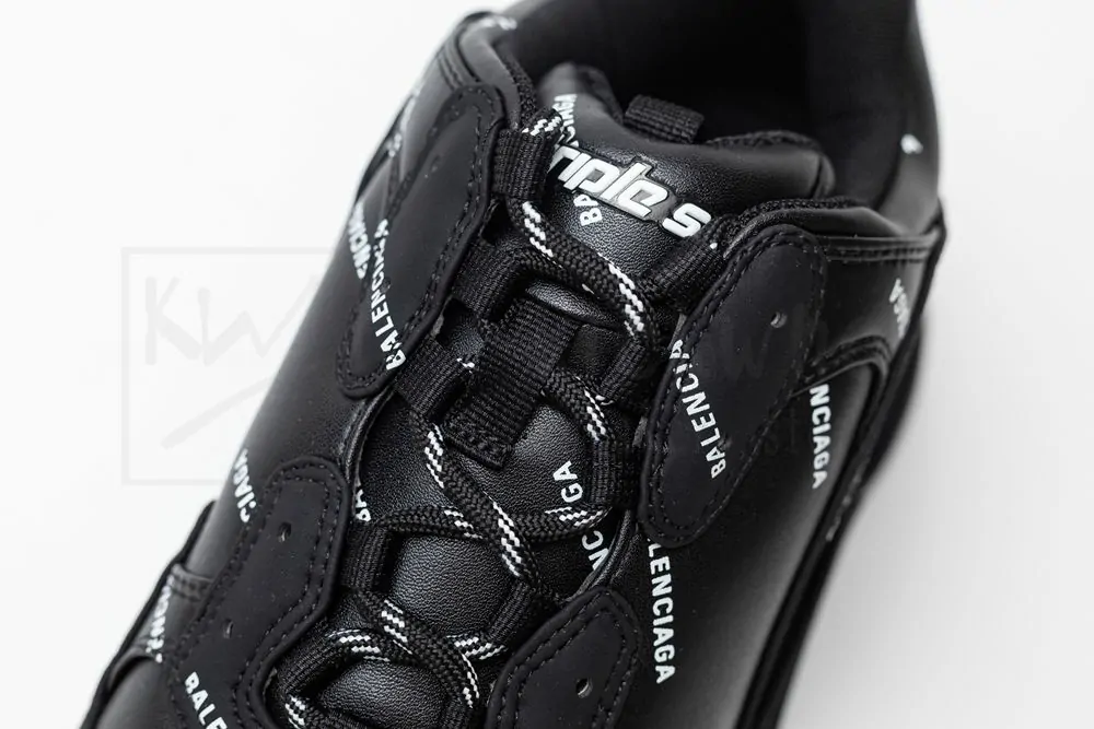Ba*len*cia*ga triple s trainer