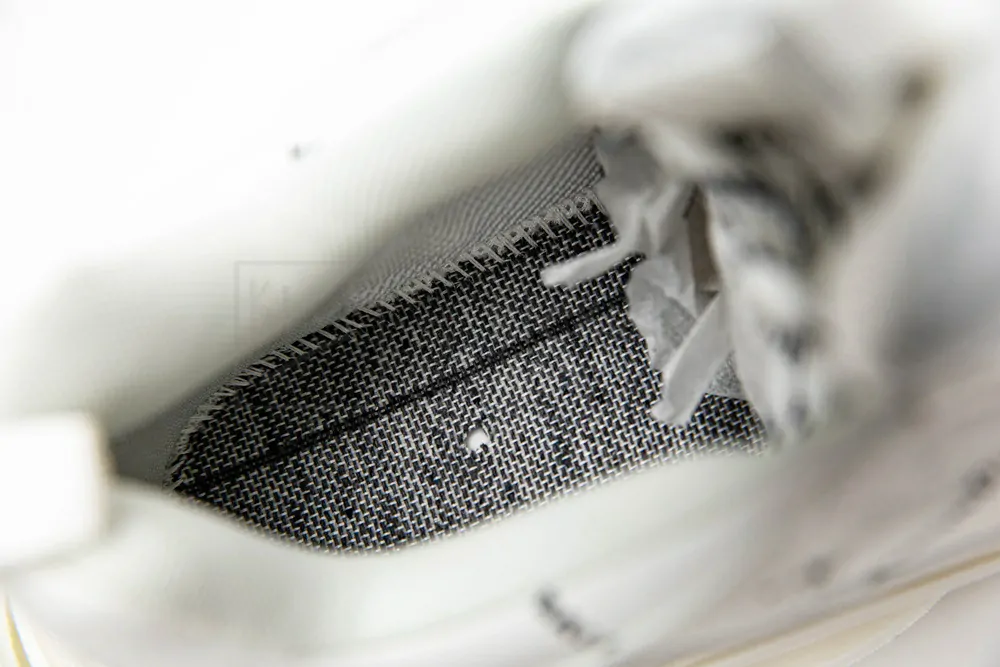 Ba*len*cia*ga triple s trainer