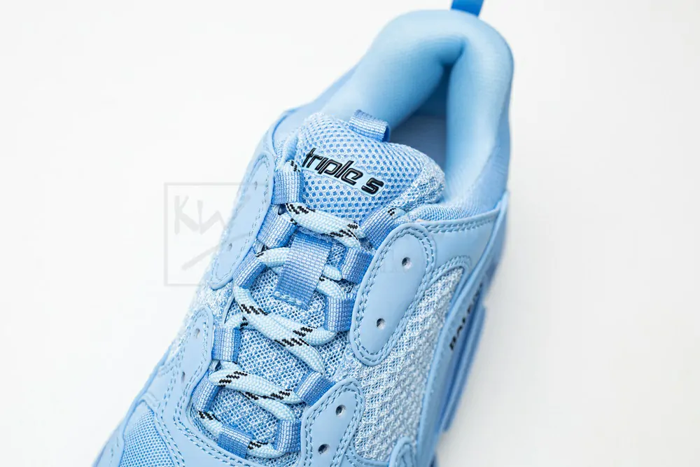 Ba*len*cia*ga triple s trainer