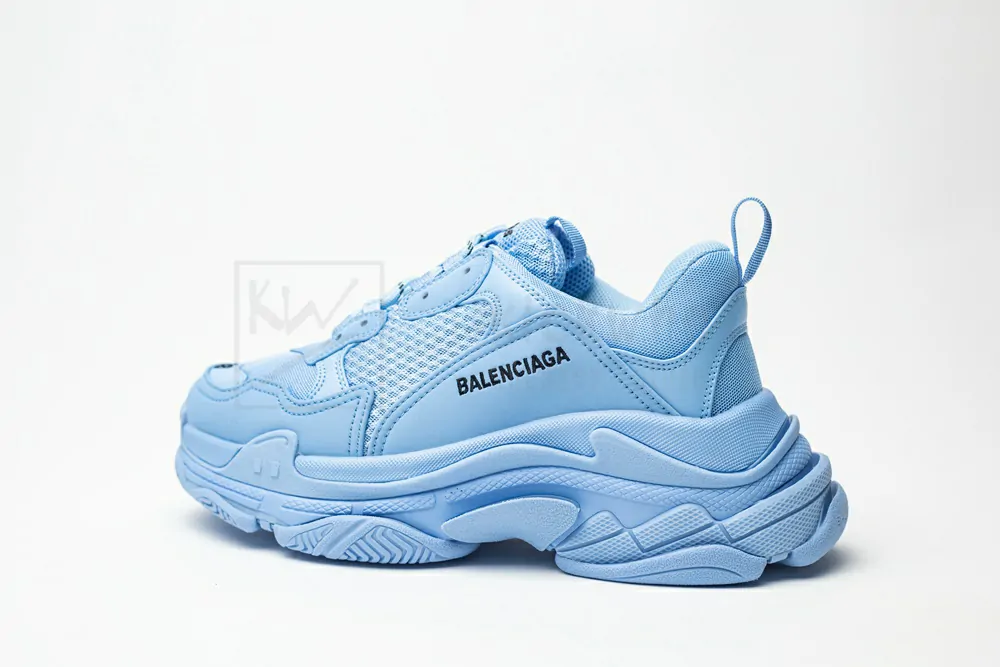 Ba*len*cia*ga triple s trainer