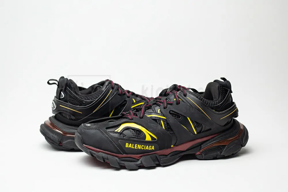 Ba*len*cia*ga track sneaker
