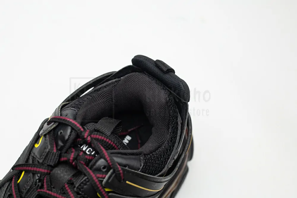 Ba*len*cia*ga track sneaker