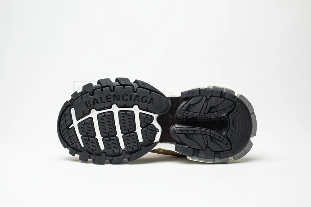 Ba*len*cia*ga wmns track trainer