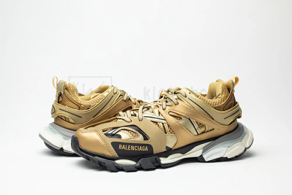 Ba*len*cia*ga wmns track trainer