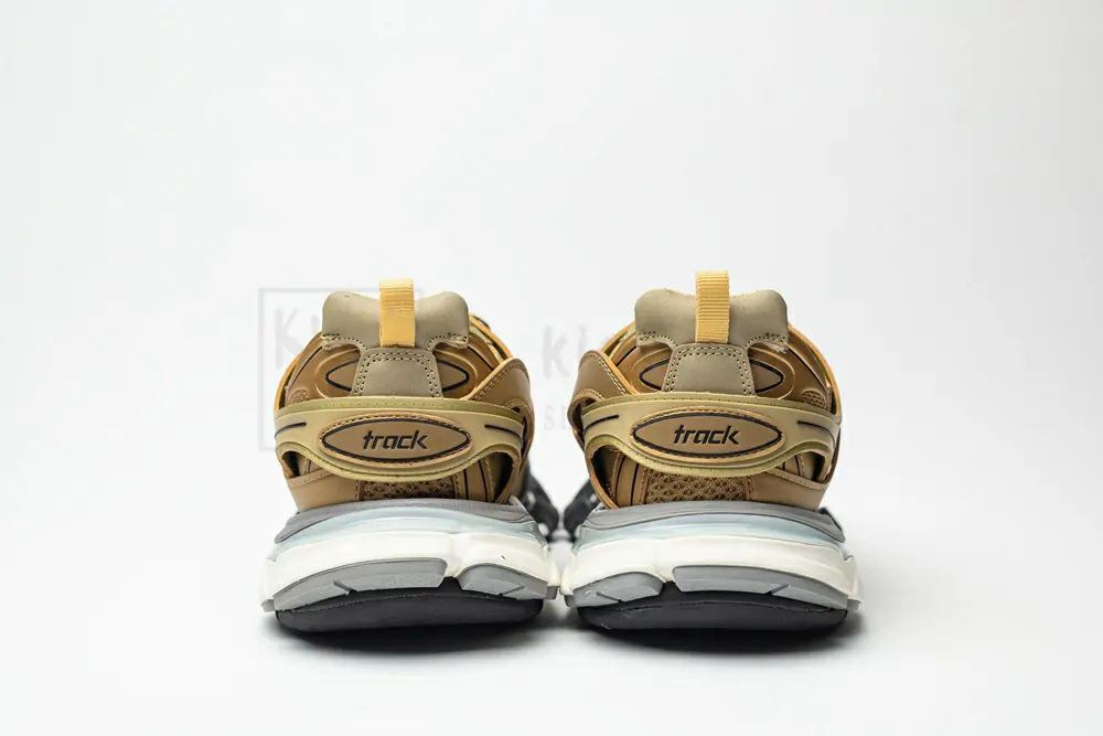 Ba*len*cia*ga wmns track trainer