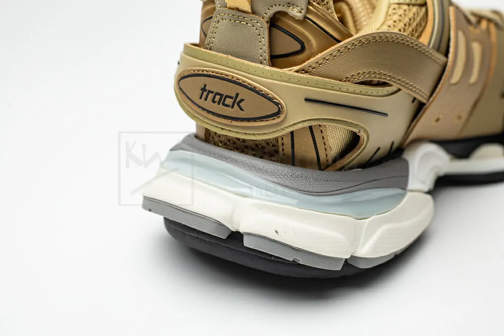 Ba*len*cia*ga wmns track trainer
