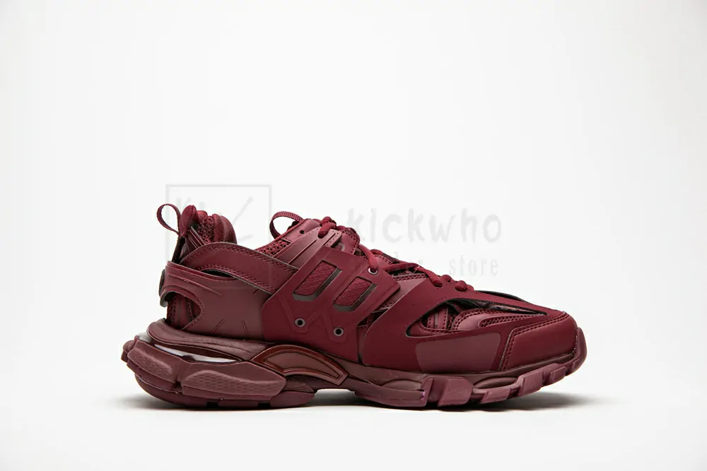 Ba*len*cia*ga track trainer plum red