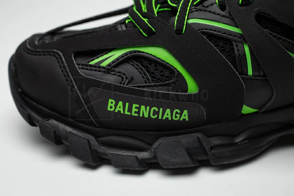 Ba*len*cia*ga track trainer black green logo
