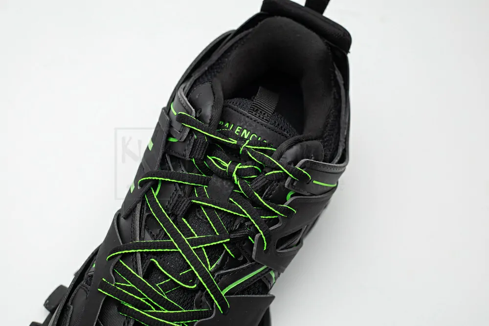 Ba*len*cia*ga track trainer black green logo