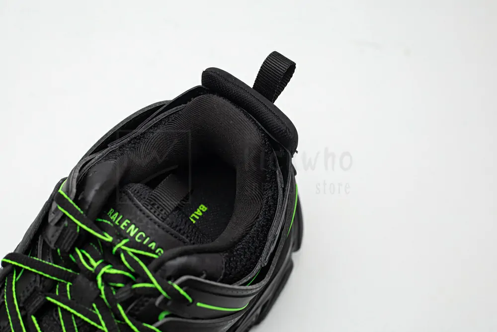 Ba*len*cia*ga track trainer black green logo