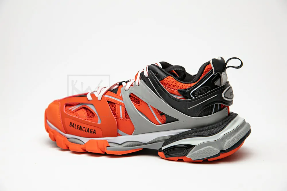 Ba*len*cia*ga track trainer orange grey