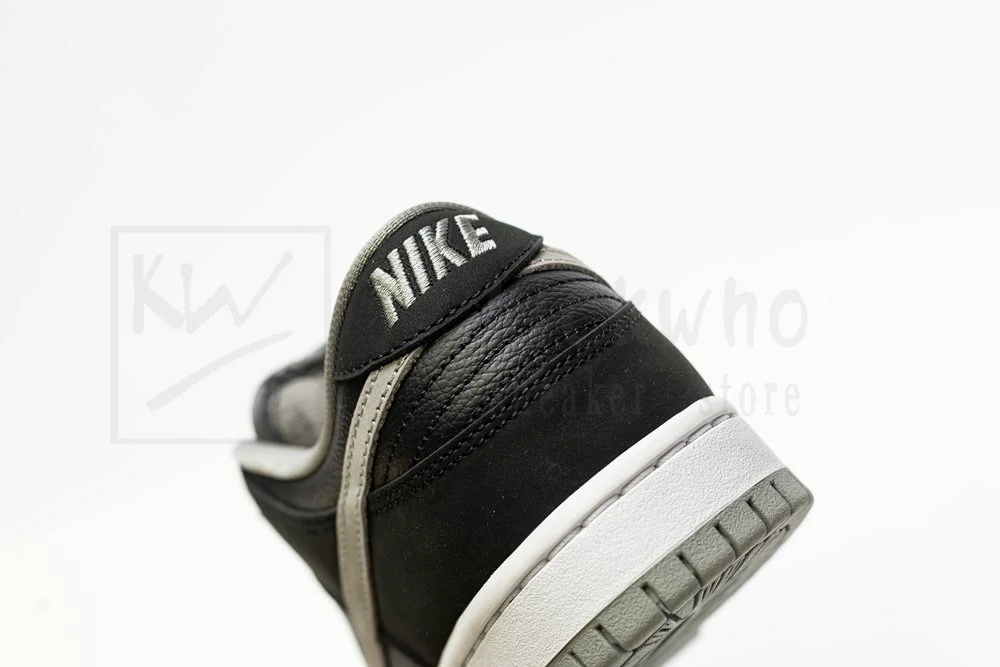 dunk low sb