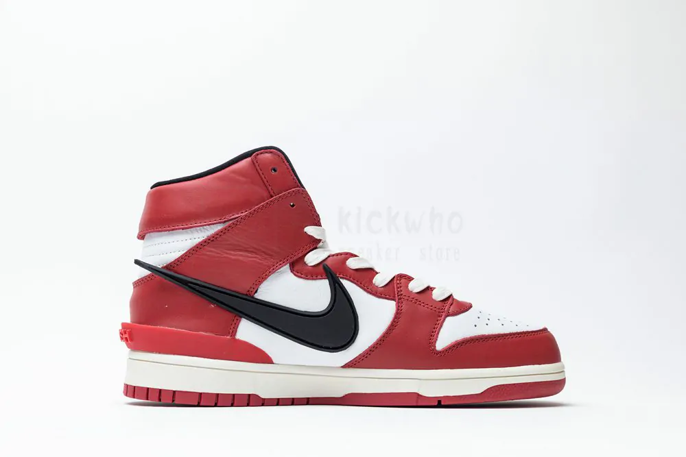 ambush x dunk high "red"