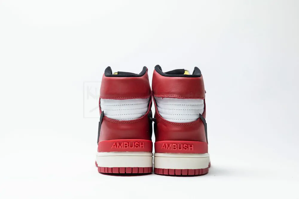 ambush x dunk high "red"