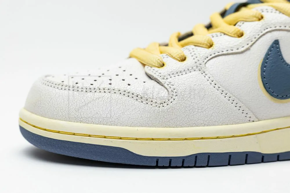 atlas x dunk high sb