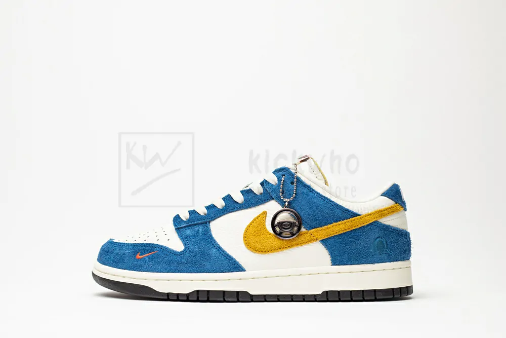 kasina x dunk low