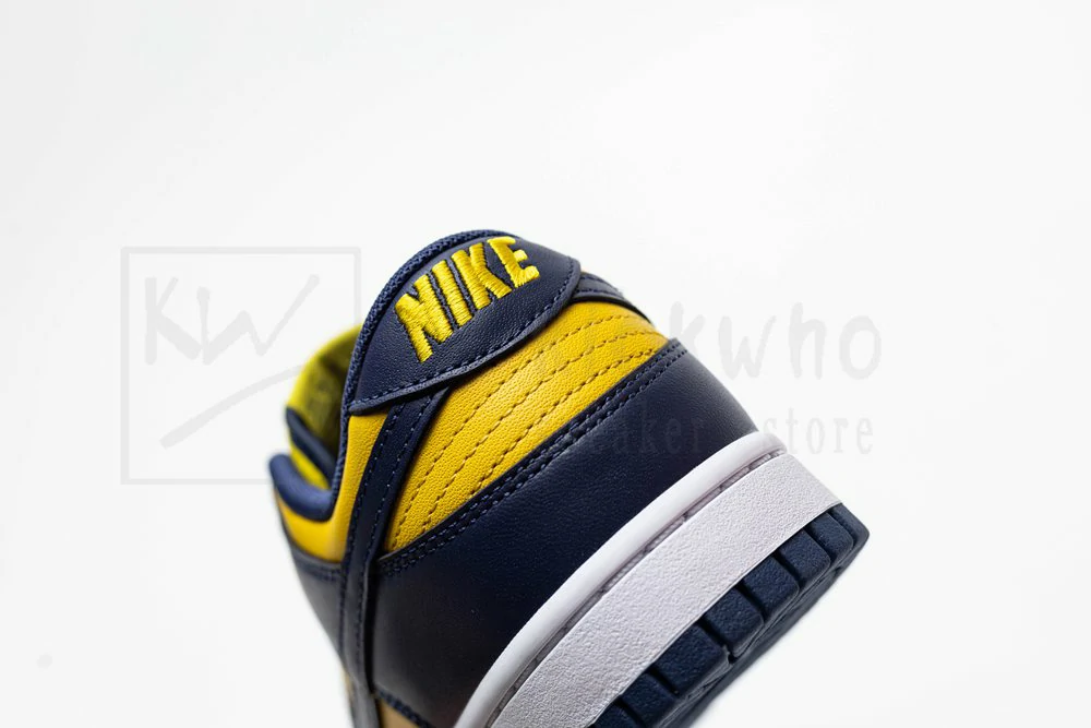 godkiller dunk low