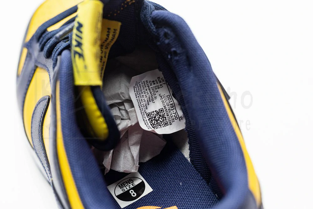 godkiller dunk low