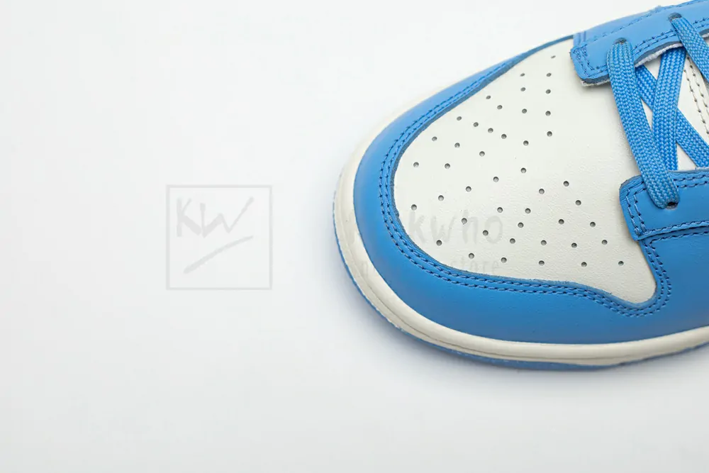 wmns dunk low