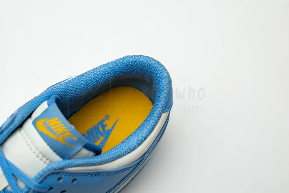 wmns dunk low