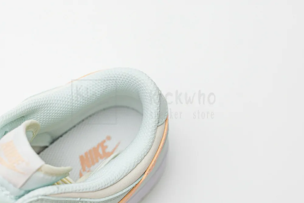 wmns dunk low
