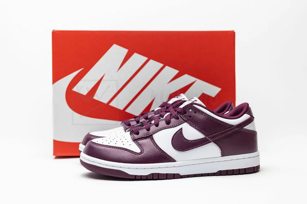 wmns dunk low