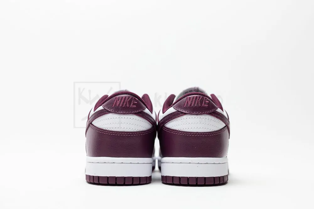 wmns dunk low