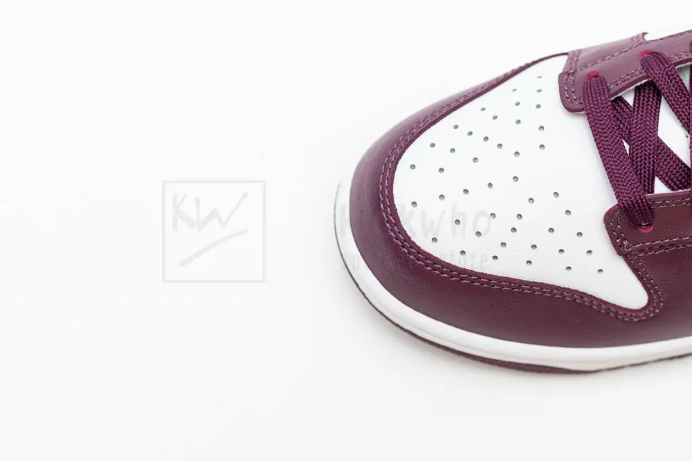 wmns dunk low
