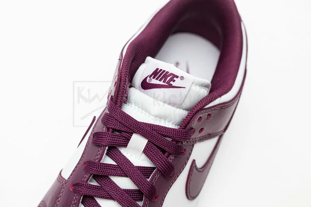 wmns dunk low