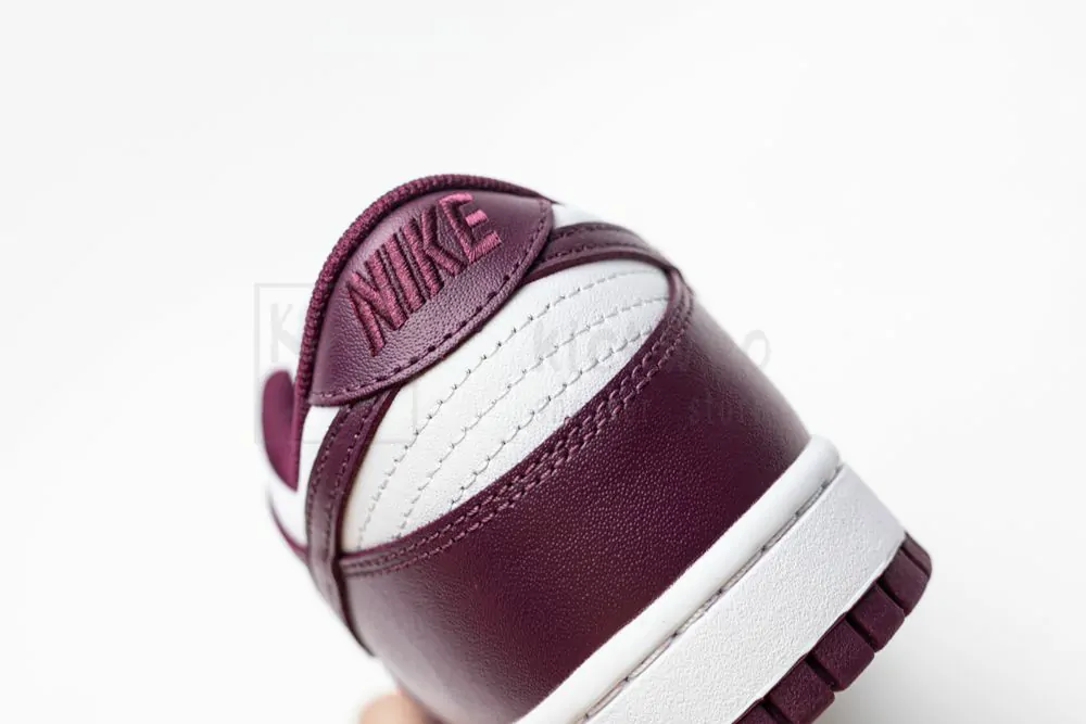 wmns dunk low