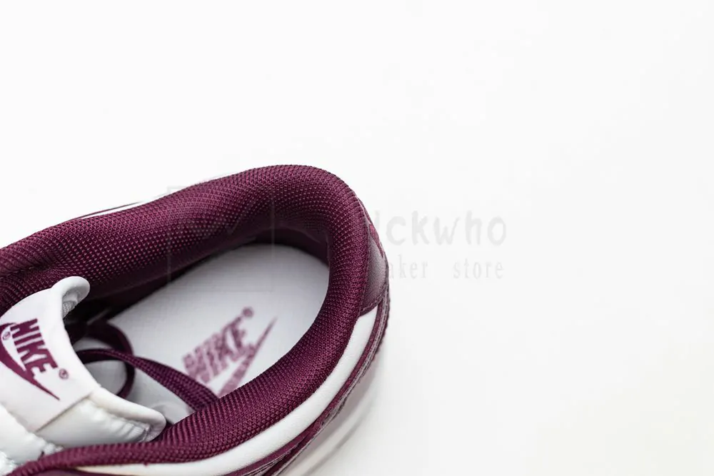 wmns dunk low